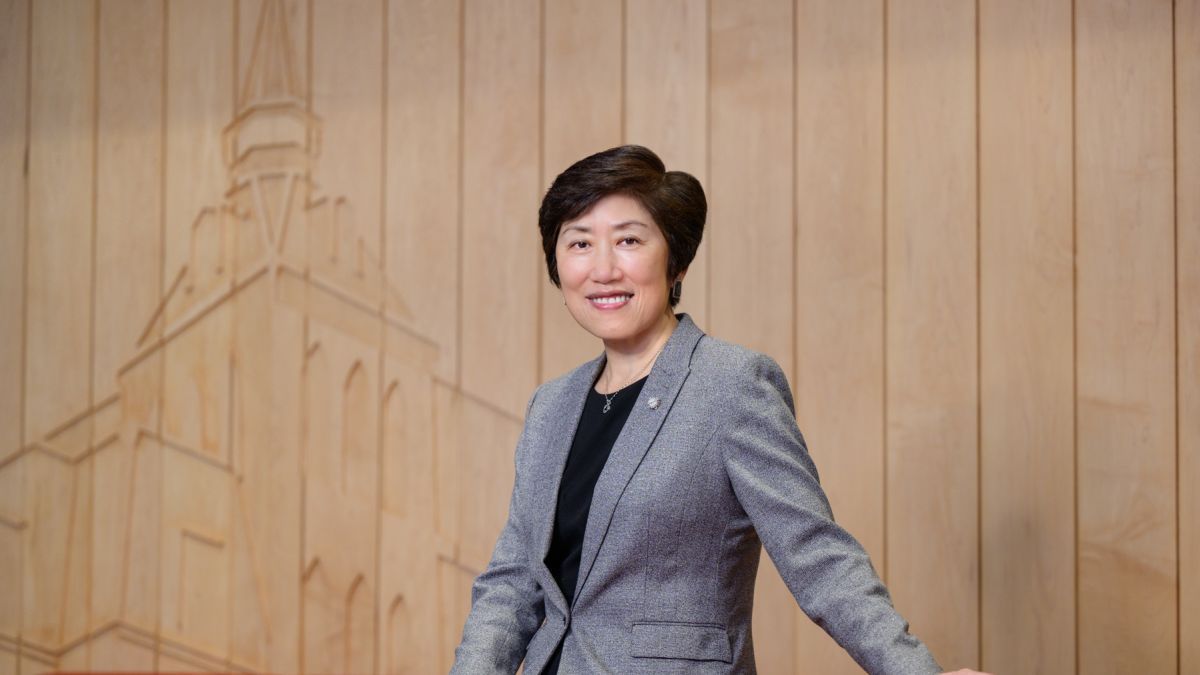 Stevens School of Engineering and Science Dean Jean Zu