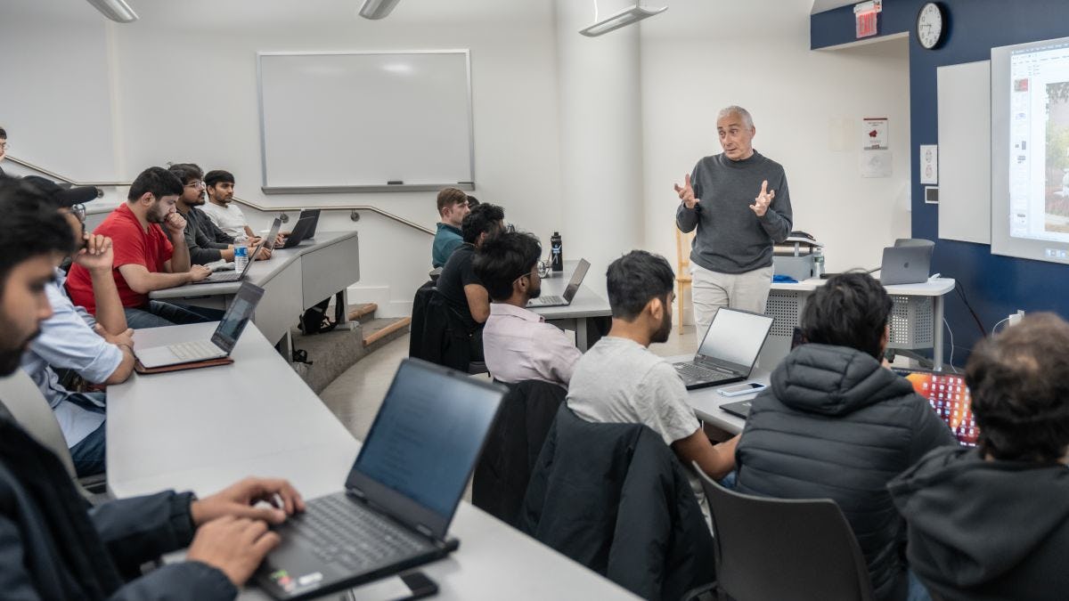 Christopher Asakiewicz teaching