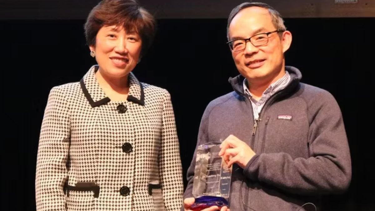 Dean Jean Zu and Dr. Xuedong Huang